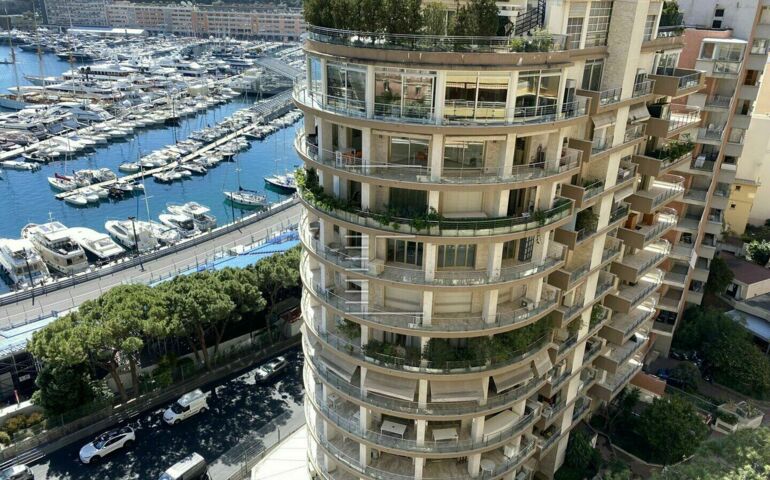 Ermanno Palace - Double box fermé